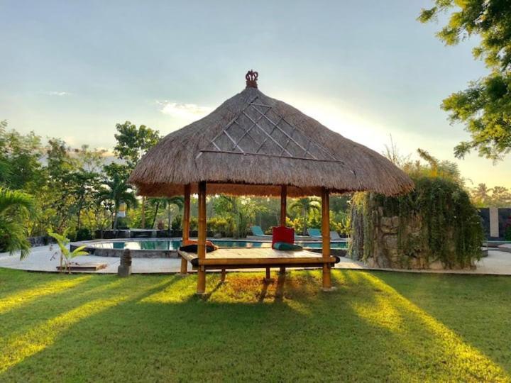 Bunga Laut Bungalow Amed  Exterior photo