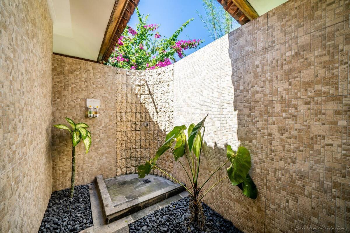 Bunga Laut Bungalow Amed  Exterior photo
